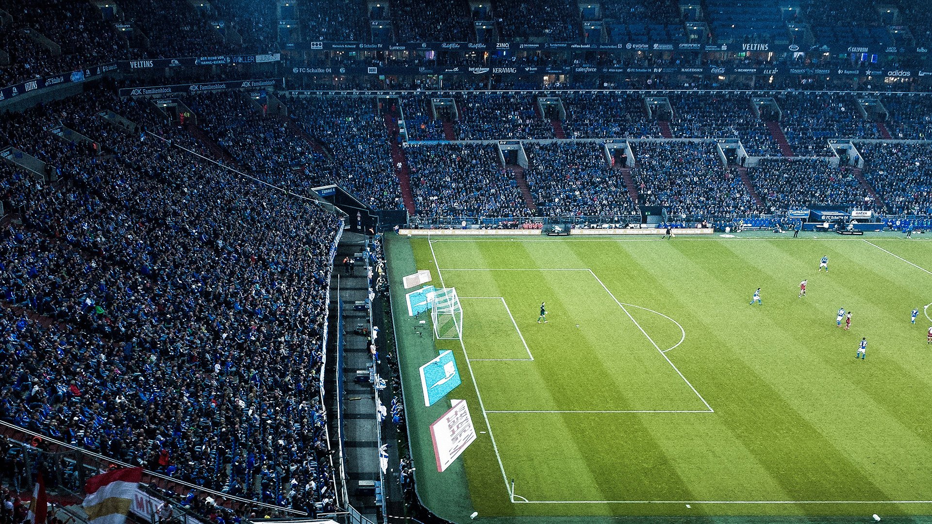 英超争冠焦点战，卡塔尔资本如何单节拉开英格兰足球的差距